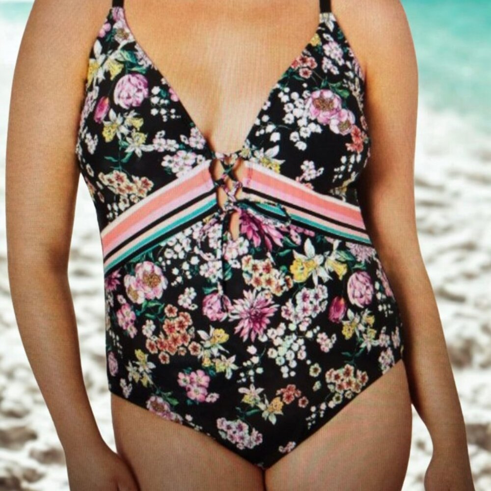 NWT Kenneth Cole Reaction Bloomin Beauty Swimsuit